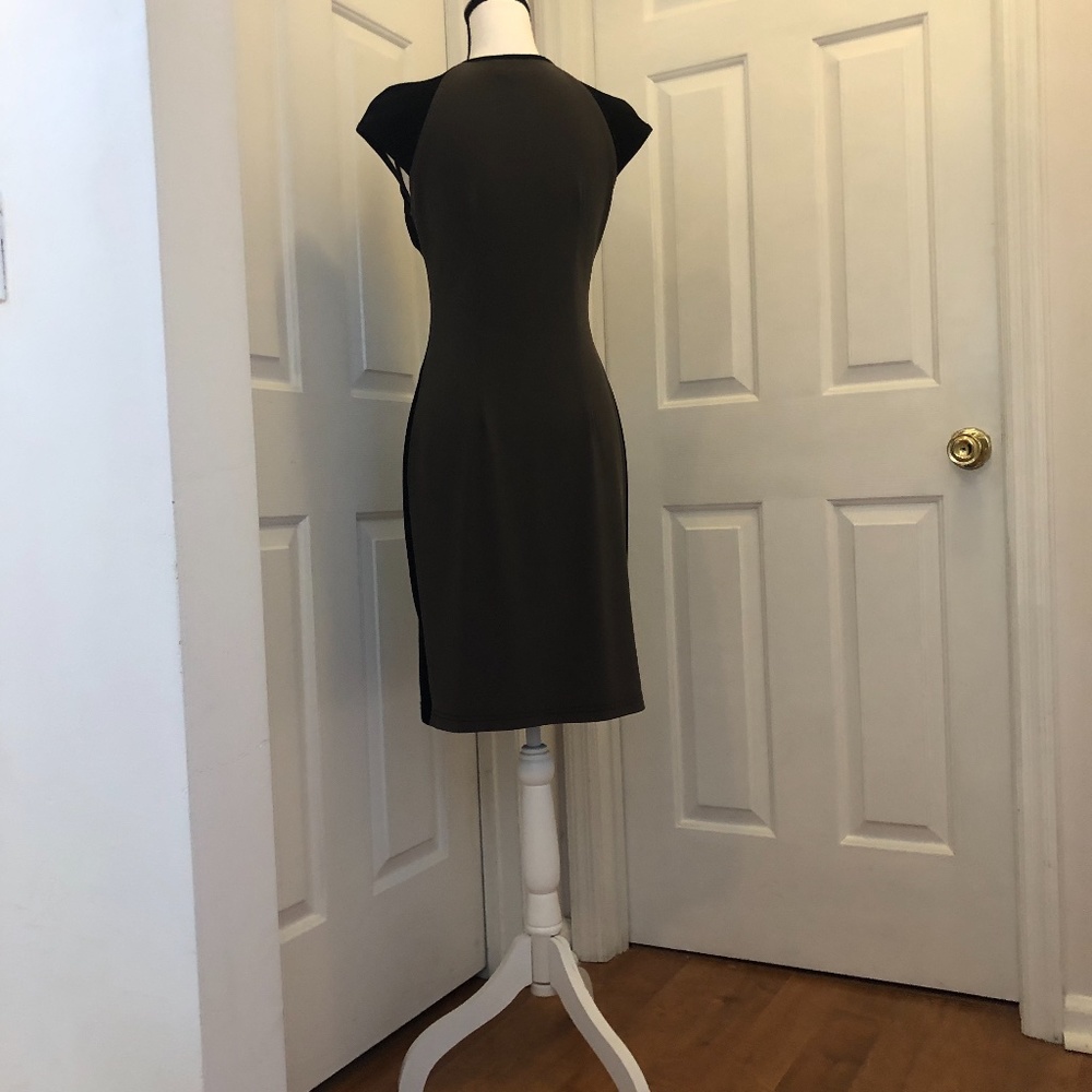 Like New Joseph Ribkoff Slenderizing Dress - Picture 12 of 13